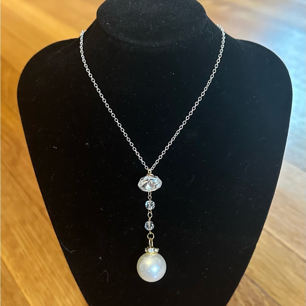 Faux Pearl and Swarovski Element Crystal Necklace